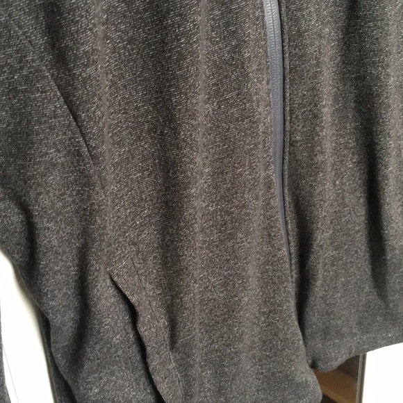 Calvin Klein zip up Sweater Size S/P - Picture 4 of 5
